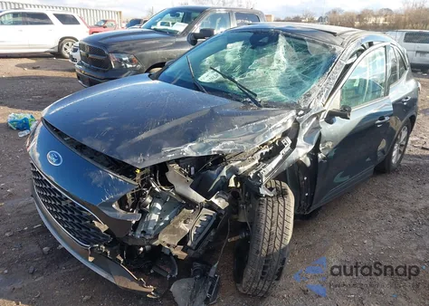 2022 Ford Escape Se z USA, uszkodzony, nr VIN 1FMCU0G63NUA08570